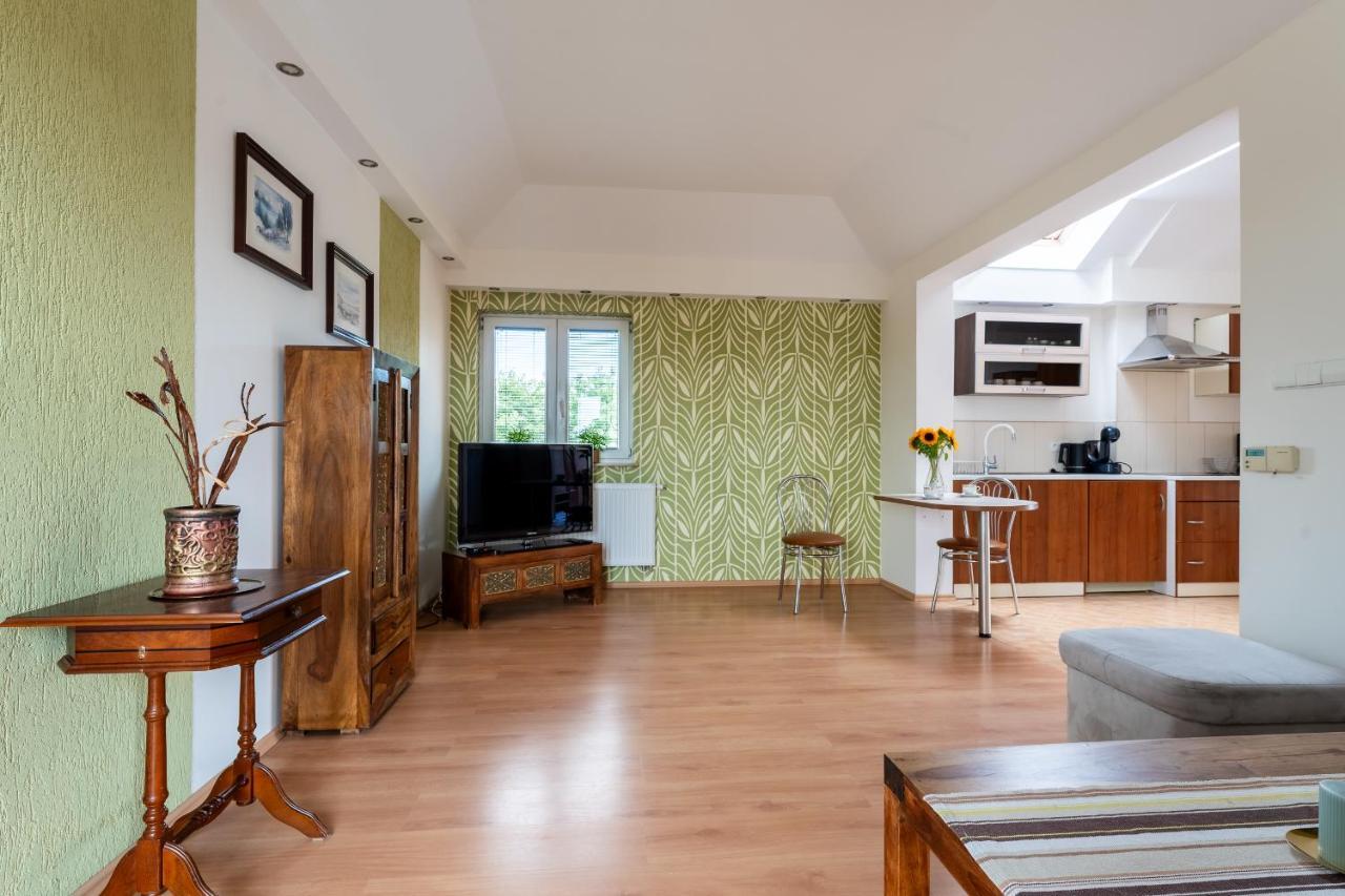 Apartament Green Hill Z Balkonem I Widokiem Na Karkonosze - Space Apart Jelenia Gora Exterior photo